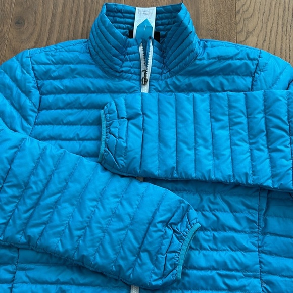 Patagonia women’s puffer jacket in blue size M - Picture 6 of 6